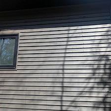 Siding-and-Deck-Cleaning-in-Ennismore 1