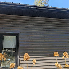 Siding-and-Deck-Cleaning-in-Ennismore 6